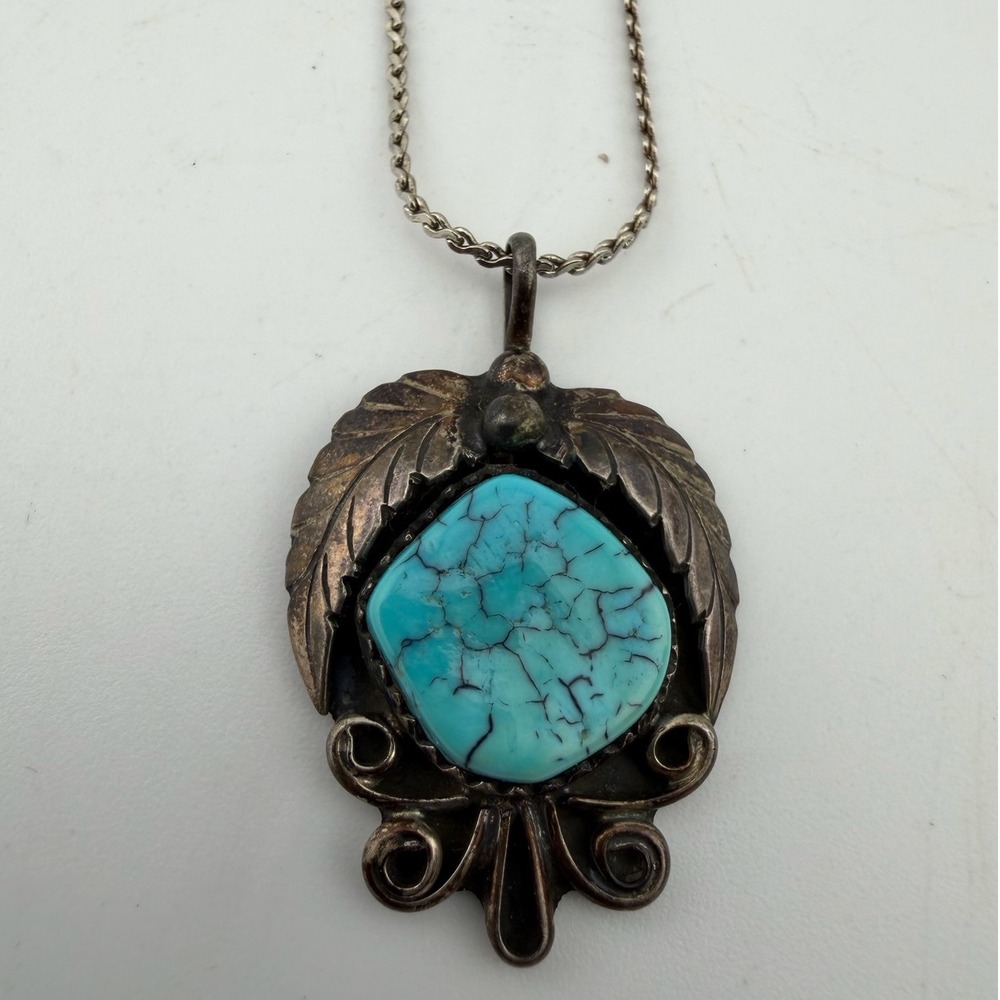 Vintage Turquoise Sterling‎ Silver Necklace Southwestern Leaf
